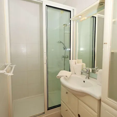 Heliopolis Ab 419 -by Agn - 2 Personnes Agde