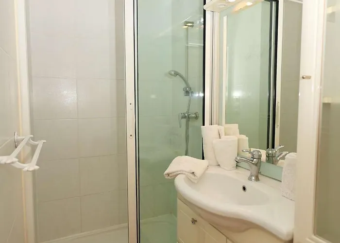 Heliopolis Ab 419 -by Agn - 2 Personnes Agde